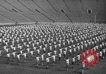 Image cadets sit-ups New Haven Connecticut USA, 1944, de la seconde 10 séquences d'archives historiques vidéo 65675071446
