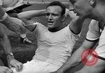 Image cadets sit-ups New Haven Connecticut USA, 1944, de la seconde 13 séquences d'archives historiques vidéo 65675071446