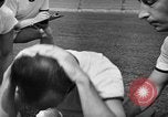 Image cadets sit-ups New Haven Connecticut USA, 1944, de la seconde 16 séquences d'archives historiques vidéo 65675071446