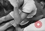 Image cadets sit-ups New Haven Connecticut USA, 1944, de la seconde 26 séquences d'archives historiques vidéo 65675071446