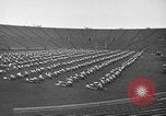 Image cadets sit-ups New Haven Connecticut USA, 1944, de la seconde 31 séquences d'archives historiques vidéo 65675071446