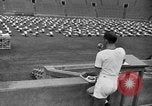 Image cadets sit-ups New Haven Connecticut USA, 1944, de la seconde 33 séquences d'archives historiques vidéo 65675071446