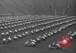 Image cadets sit-ups New Haven Connecticut USA, 1944, de la seconde 50 séquences d'archives historiques vidéo 65675071446