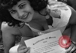 Immagine di Ragazze Port Arthur Texas USA, 1944, secondo 52 filmato di repertorio 65675071447