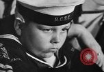 Immagine di Canadian naval cadetti Canada, 1950, secondo 33 filmato di repertorio 65675071452