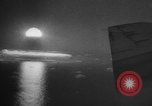 Image British bombe à hydrogène l'île Christmas, 1957, de la seconde 38 séquences d'archives historiques vidéo 65675071458