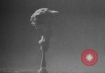 Image British bombe à hydrogène l'île Christmas, 1957, de la seconde 61 séquences d'archives historiques vidéo 65675071458