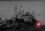 Image nouveau dock Manille Philippines, 1945, de la seconde 10 séquences d'archives historiques vidéo 65675071479