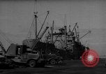 Image nouveau dock Manille Philippines, 1945, de la seconde 13 séquences d'archives historiques vidéo 65675071479