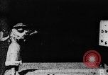 Immagine di Annie Oakley West Orange New Jersey USA, 1894, secondo 8 filmato di repertorio 65675071500