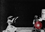Immagine di Annie Oakley West Orange New Jersey USA, 1894, secondo 13 filmato di repertorio 65675071500