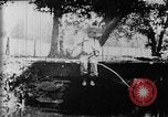Immagine di Fisherman Fanwood New Jersey USA, 1896, secondo 11 filmato di repertorio 65675071513