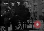 Immagine di Carro di polizia United States USA, 1897, secondo 6 filmato di repertorio 65675071522