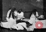 Image oreiller lutte West Orange New Jersey USA, 1897, de la seconde 1 séquences d'archives historiques vidéo 65675071524
