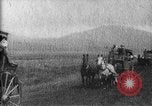 Immagine di Visitare il Parco Nazionale di Yellowstone United States USA, 1897, secondo 3 filmato di repertorio 65675071542