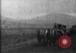 Immagine di Visitare il Parco Nazionale di Yellowstone United States USA, 1897, secondo 15 filmato di repertorio 65675071542