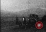 Immagine di Visitare il Parco Nazionale di Yellowstone United States USA, 1897, secondo 16 filmato di repertorio 65675071542