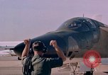 Standbild Strategic Air Command United States USA, 1969, aus Sekunde 25 historischem Filmmaterial Videoclip 65675071561