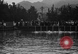 Standbild schwimmen Rennen Hawaii USA, 1916, aus Sekunde 3 historischem Filmmaterial Videoclip 65675071572