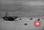 Standbild USS Franklin Hawaii USA, 1945, aus Sekunde 47 historischem Filmmaterial Videoclip 65675071579
