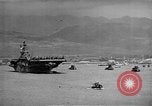 Standbild USS Franklin Hawaii USA, 1945, aus Sekunde 51 historischem Filmmaterial Videoclip 65675071579