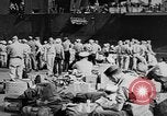 Standbild USS Franklin Hawaii USA, 1945, aus Sekunde 55 historischem Filmmaterial Videoclip 65675071579