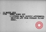 Standbild USS Franklin CV-13 von japanischen Bomben getroffen Pazifik, 1945, aus Sekunde 1 historischem Filmmaterial Videoclip 65675071580