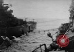 Standbild Bombardierung der USS Franklin Pazifik, 1945, aus Sekunde 16 historischem Filmmaterial Videoclip 65675071581