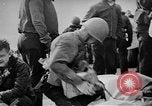 Standbild Bombardierung der USS Franklin Pazifik, 1945, aus Sekunde 59 historischem Filmmaterial Videoclip 65675071581
