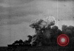 Standbild USS Franklin Pazifik, 1945, aus Sekunde 6 historischem Filmmaterial Videoclip 65675071582