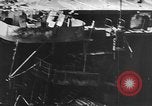 Standbild USS Franklin Pazifik, 1945, aus Sekunde 33 historischem Filmmaterial Videoclip 65675071582