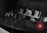 Standbild USS Franklin Pazifik, 1945, aus Sekunde 45 historischem Filmmaterial Videoclip 65675071582