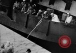 Standbild USS Franklin Pazifik, 1945, aus Sekunde 47 historischem Filmmaterial Videoclip 65675071582