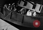 Standbild USS Franklin Pazifik, 1945, aus Sekunde 54 historischem Filmmaterial Videoclip 65675071582