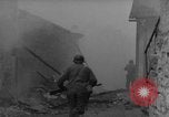 Image des soldats américains Gemunden Allemagne, 1945, de la seconde 3 séquences d'archives historiques vidéo 65675071586