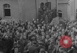 Image Libération du camp d'Hammelburg Gemunden Allemagne, 1945, de la seconde 3 séquences d'archives historiques vidéo 65675071587