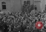 Image Libération du camp d'Hammelburg Gemunden Allemagne, 1945, de la seconde 8 séquences d'archives historiques vidéo 65675071587