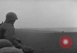 Image des soldats américains Gemunden Allemagne, 1945, de la seconde 9 séquences d'archives historiques vidéo 65675071588