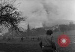 Image des soldats américains Gemunden Allemagne, 1945, de la seconde 61 séquences d'archives historiques vidéo 65675071589
