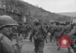 Standbild 14 Armored Division Gemunden Deutschland, 1945, aus Sekunde 53 historischem Filmmaterial Videoclip 65675071595