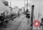 Image émeutes de rue l'Algérie, 1961, de la seconde 36 séquences d'archives historiques vidéo 65675071615
