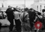 Image émeutes de rue l'Algérie, 1961, de la seconde 55 séquences d'archives historiques vidéo 65675071615