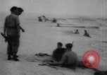 Image les troupes britanniques le Koweït, 1961, de la seconde 32 séquences d'archives historiques vidéo 65675071616