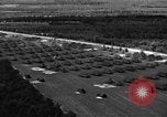 Standbild Camps Reims Frankreich, 1945, aus Sekunde 61 historischem Filmmaterial Videoclip 65675071633