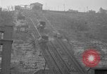 Standbild Pittsburgh Neigung Eisenbahn in Betrieb ca 1917 Pittsburgh Pennsylvania USA, 1917, aus Sekunde 3 historischem Filmmaterial Videoclip 65675071640