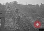 Standbild Pittsburgh Neigung Eisenbahn in Betrieb ca 1917 Pittsburgh Pennsylvania USA, 1917, aus Sekunde 4 historischem Filmmaterial Videoclip 65675071640