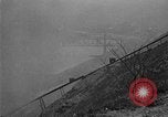Standbild Pittsburgh Neigung Eisenbahn in Betrieb ca 1917 Pittsburgh Pennsylvania USA, 1917, aus Sekunde 32 historischem Filmmaterial Videoclip 65675071640