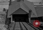 Standbild Pittsburgh Neigung Eisenbahn in Betrieb ca 1917 Pittsburgh Pennsylvania USA, 1917, aus Sekunde 39 historischem Filmmaterial Videoclip 65675071640