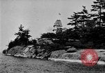 Standbild Touristen Saint Lawrence Island Alaska USA, 1919, aus Sekunde 20 historischem Filmmaterial Videoclip 65675071643