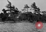 Standbild Touristen Saint Lawrence Island Alaska USA, 1919, aus Sekunde 29 historischem Filmmaterial Videoclip 65675071643